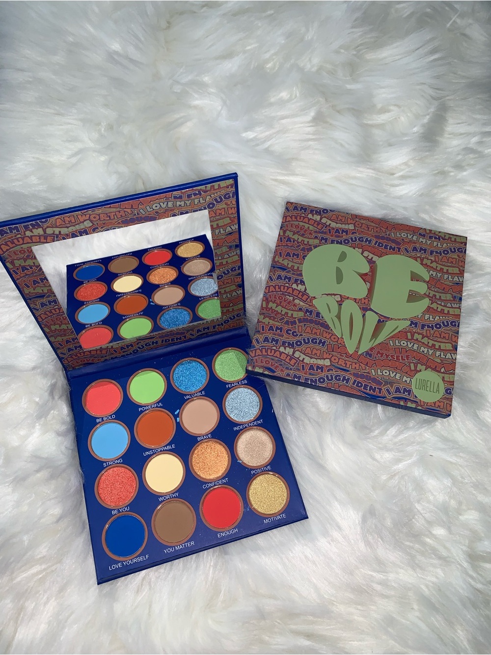 Lurella Eyeshadow Palette — Vibrant Multicolor Shades